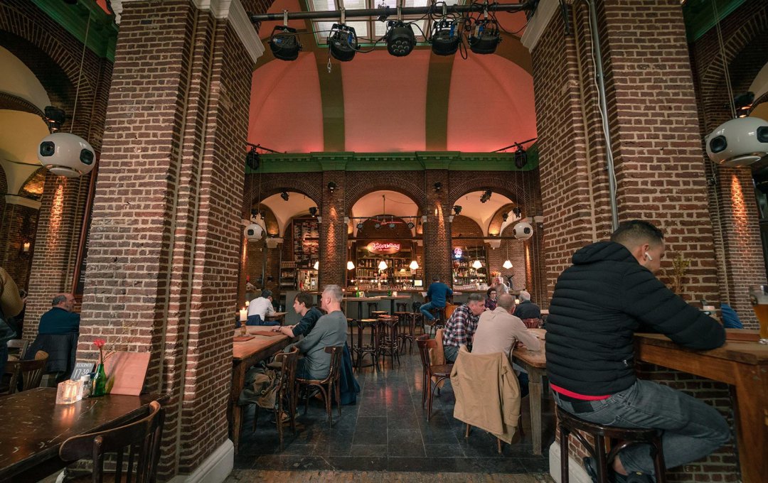 populaire hotspot met restaurant in den haag